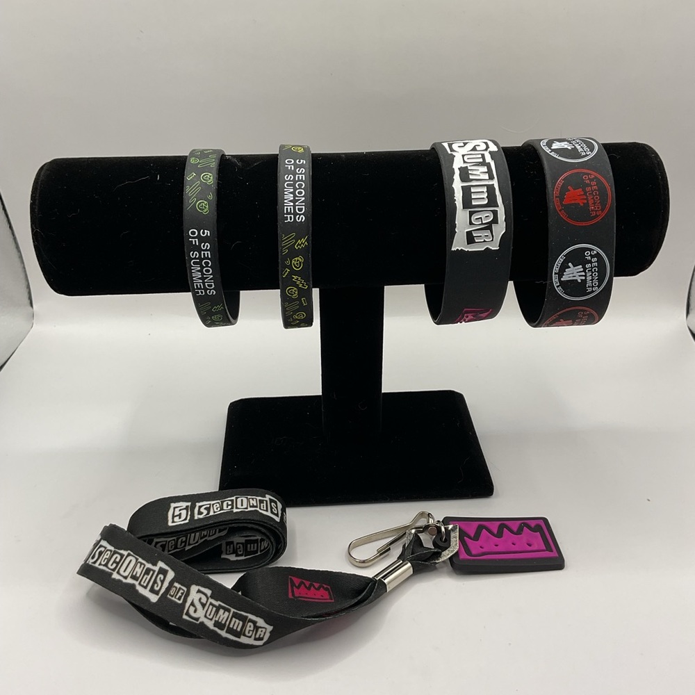 5 seconds of summer bracelet and lanyards
